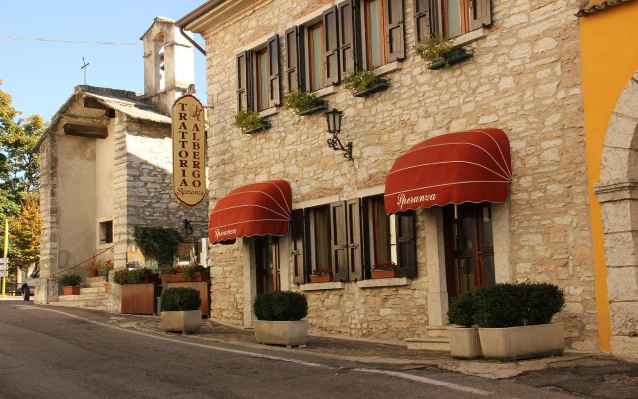 Albergo Speranza Spiazzi Di Monte Baldo Spiazzi Di Caprino Ngoại thất bức ảnh